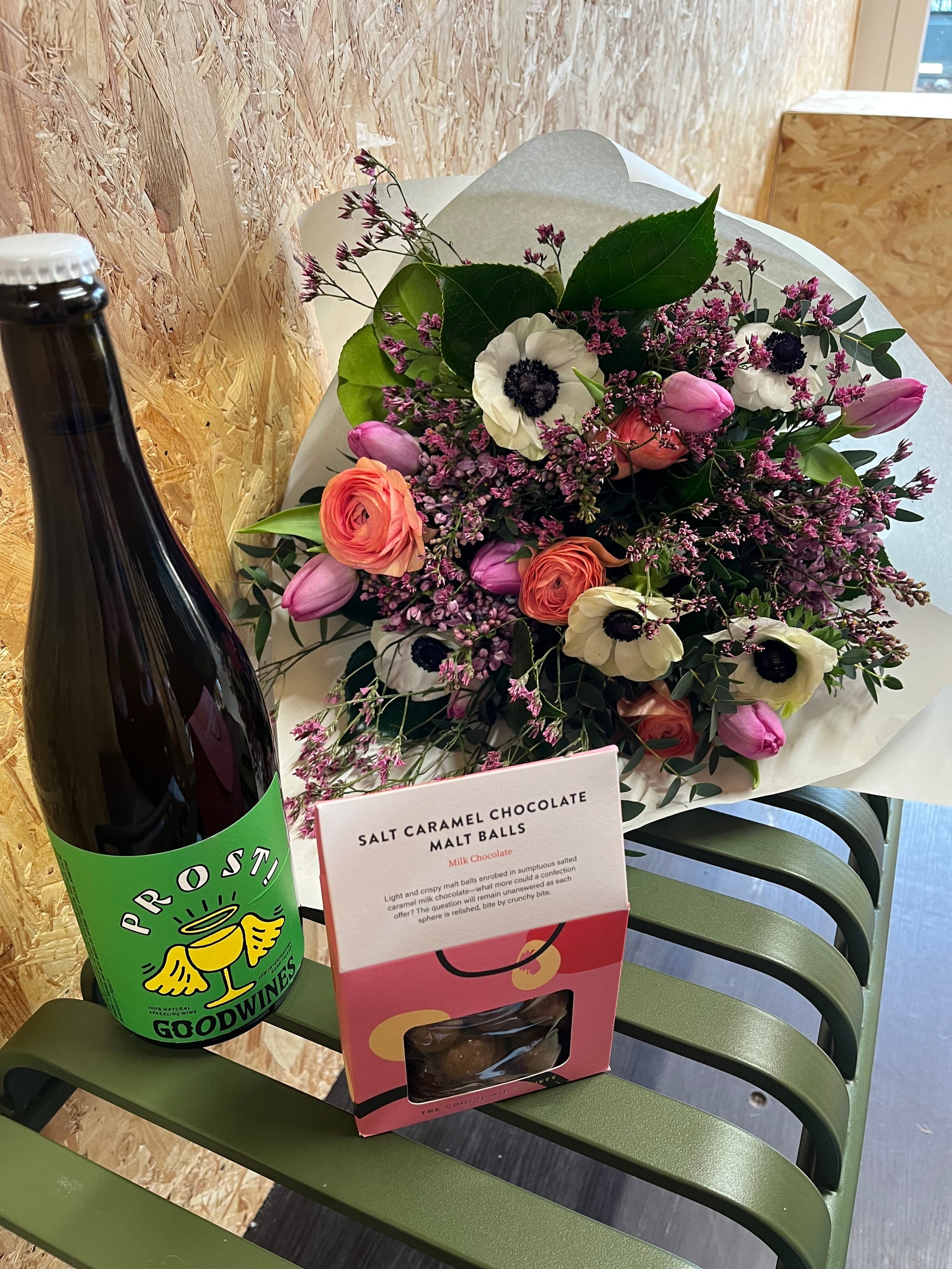 Natural wine gifts UK - Bottles worth giving - All Natty